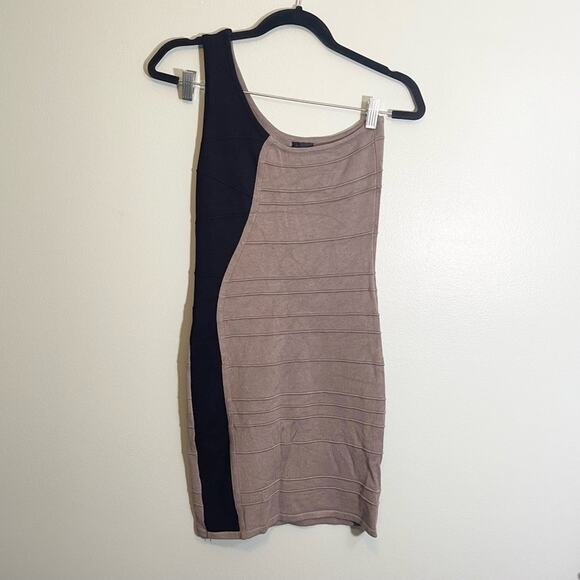 2B Bebe Womens Colorblock Stretch One Shoulder Bodycon Dress Brown Black Large - Picture 1 of 11